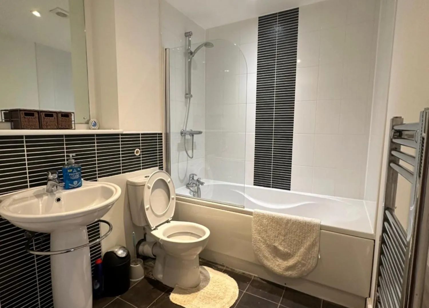 Water Front Apt Walk To The Beach & City Centre Swansea United Kingdom