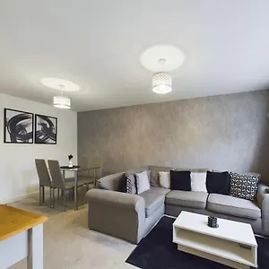  Apartment Modern 2 Bed With Private Parking